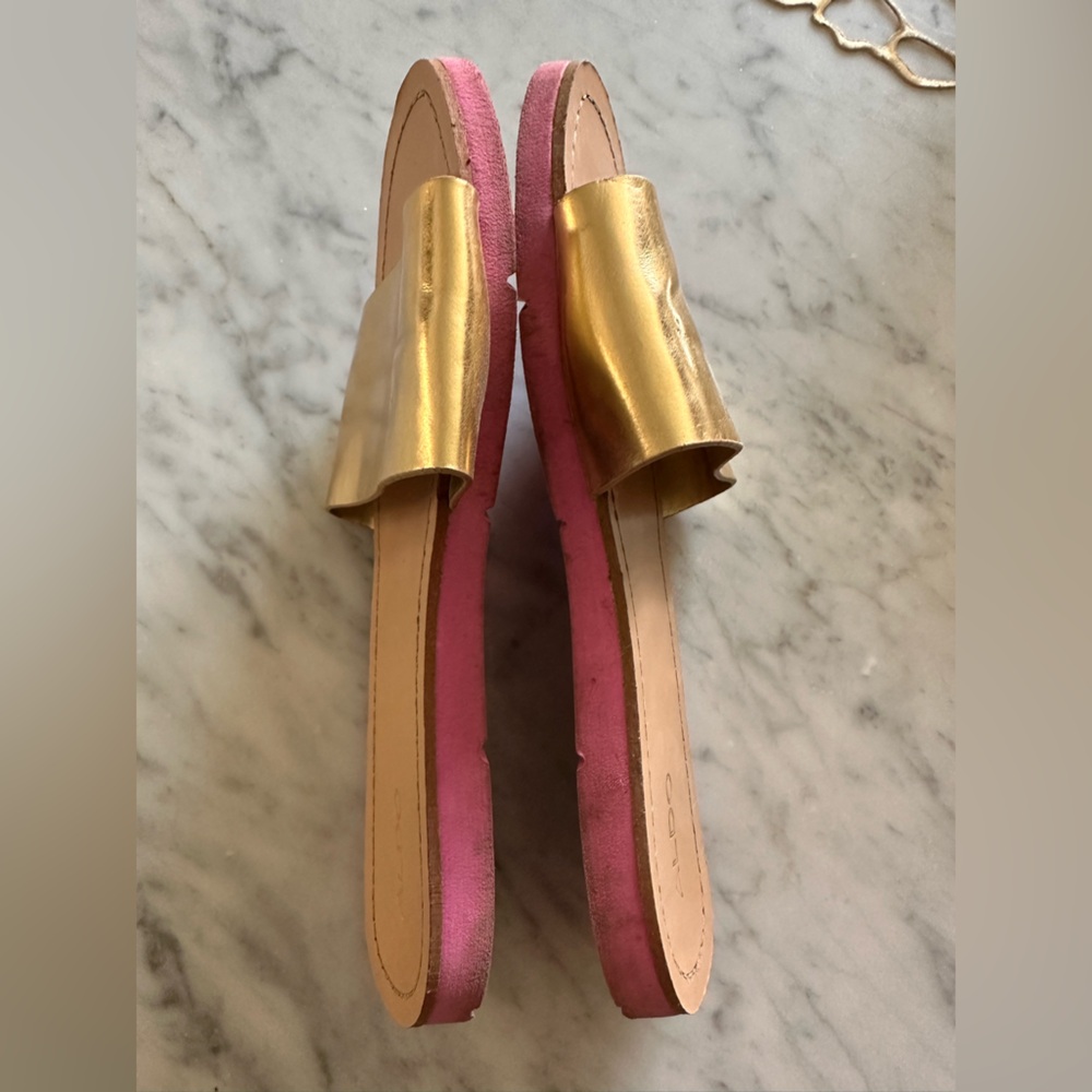 Aldo slides - Picture 2 of 4